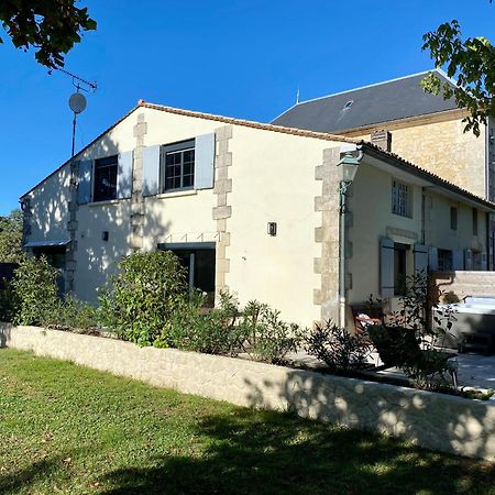 La Maison Du Champ De Beaumont Galgon Exterior photo